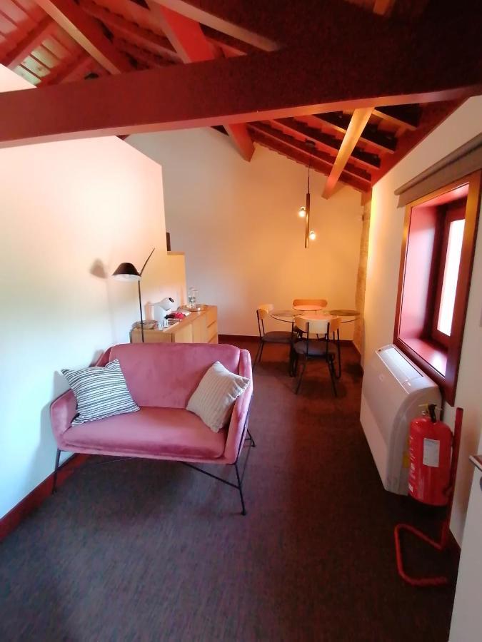Quinta Pousada De Fora Wines & Tourism Guimarães Eksteriør billede